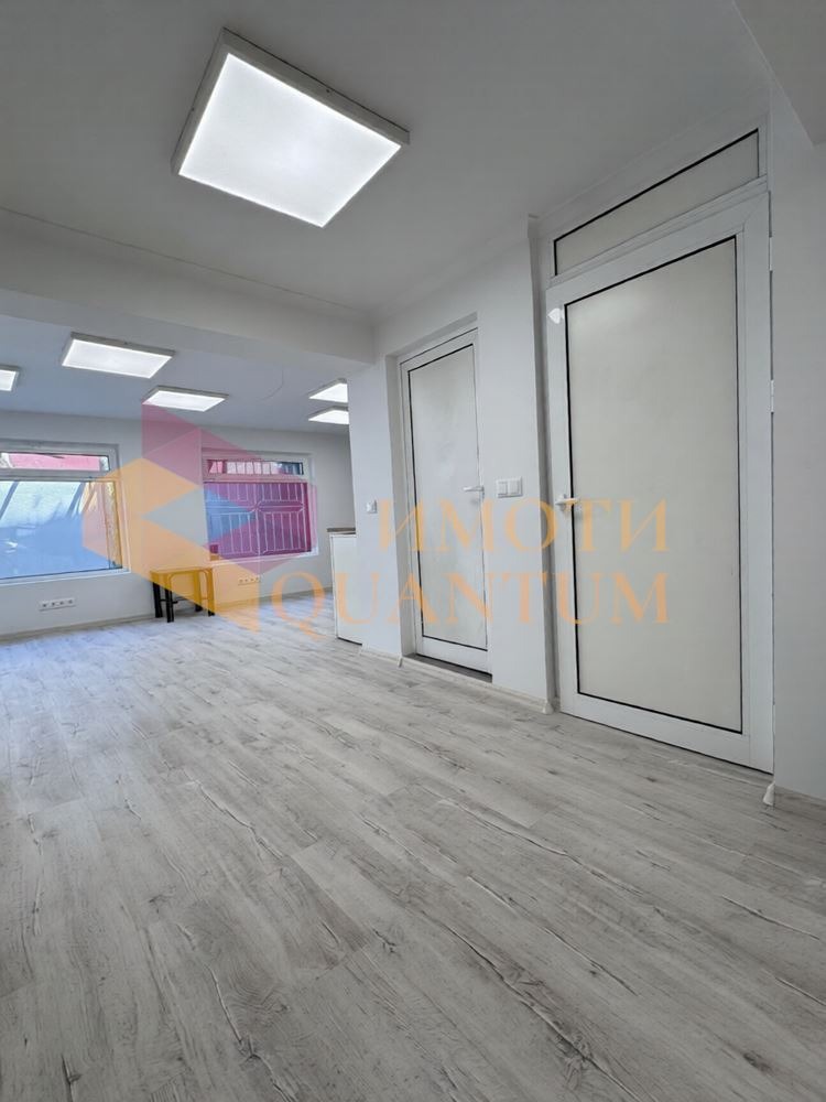 Продава ОФИС, гр. Варна, Колхозен пазар, снимка 3 - Офиси - 55885602