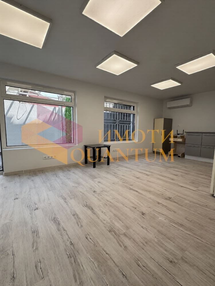 Продава ОФИС, гр. Варна, Колхозен пазар, снимка 2 - Офиси - 55885602