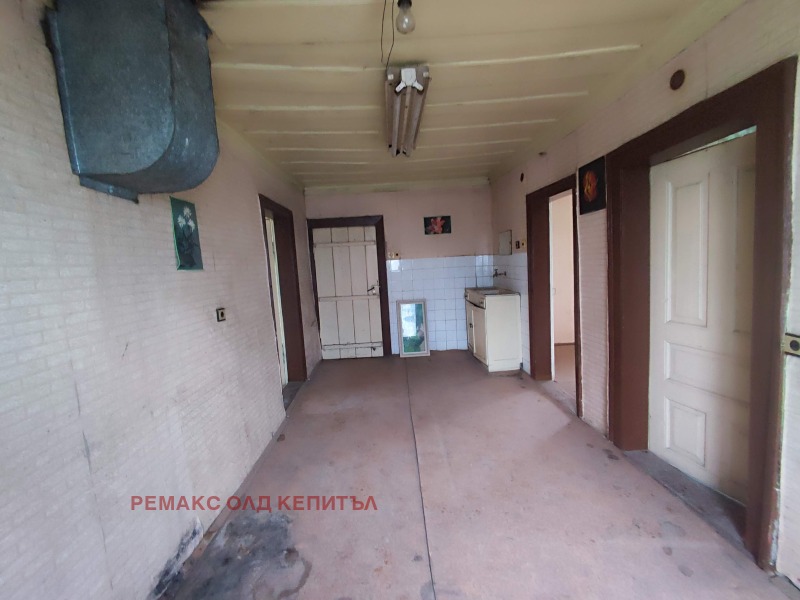 Продава КЪЩА, с. Ресен, област Велико Търново, снимка 9 - Къщи - 52814903