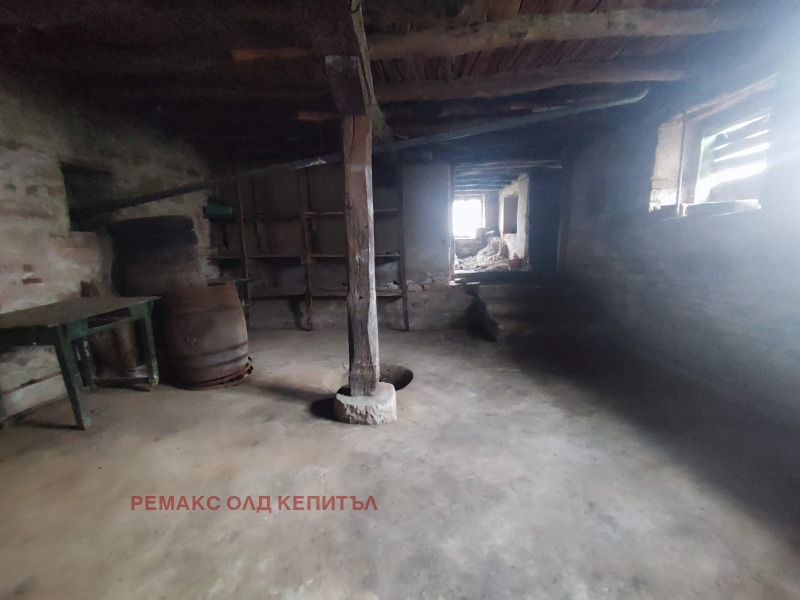 Продава КЪЩА, с. Ресен, област Велико Търново, снимка 14 - Къщи - 52814903