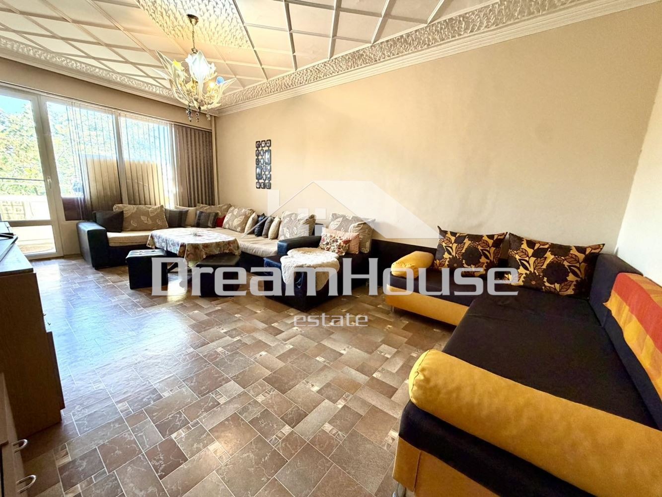 Продава 2-СТАЕН, гр. Пловдив, Кършияка, снимка 2 - Апартаменти - 56427295