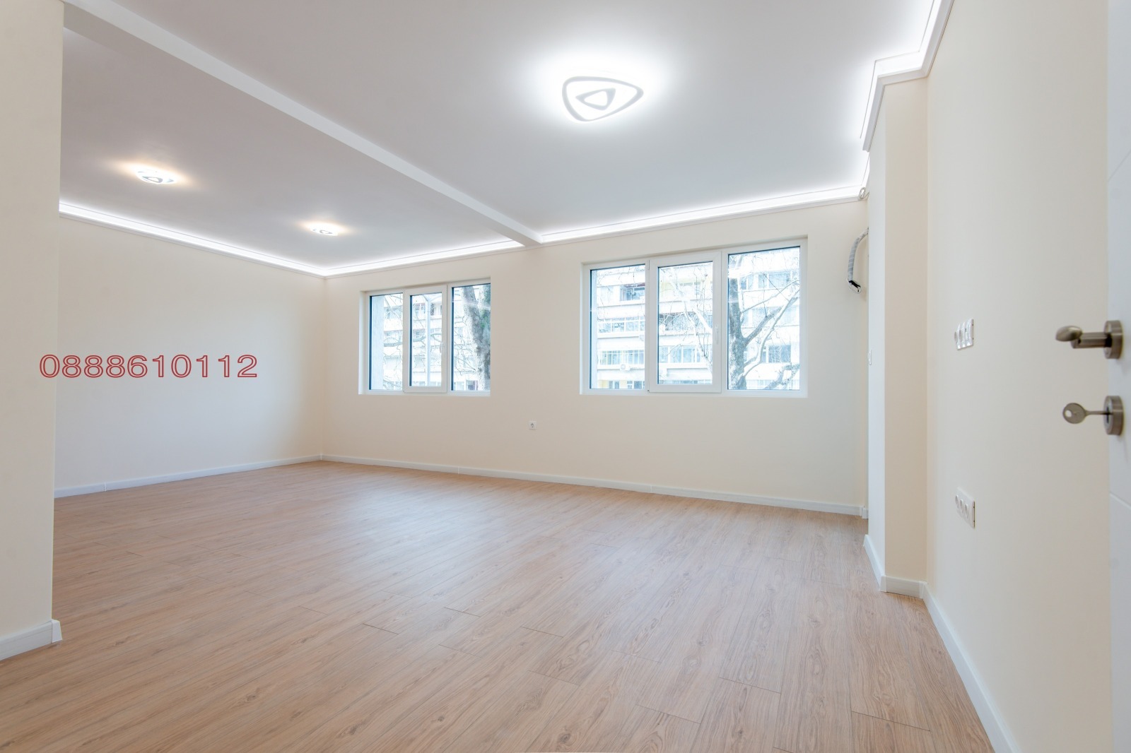 Продава 3-СТАЕН, гр. Варна, Лятно кино Тракия