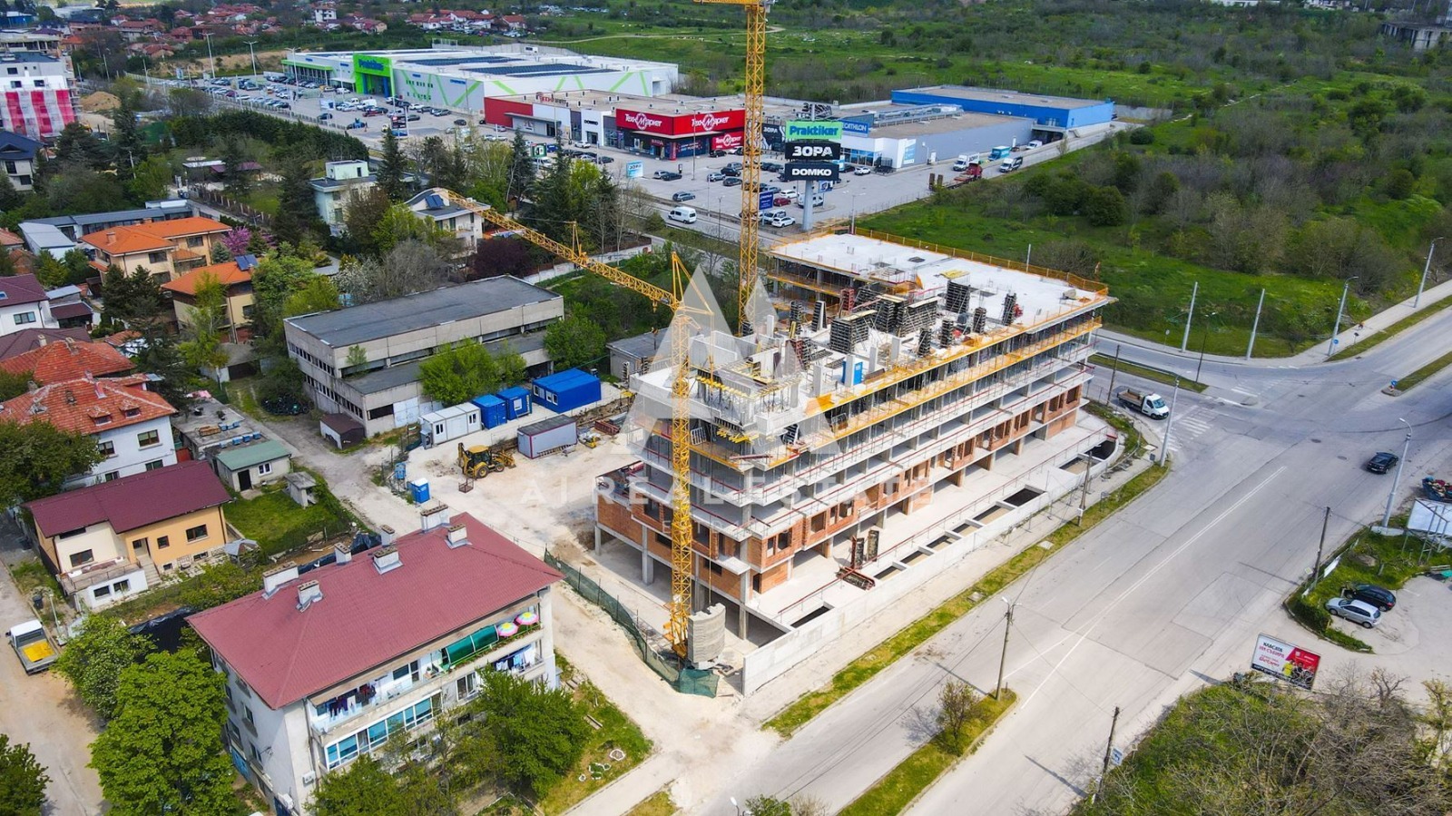 Продава МНОГОСТАЕН, гр. Плевен, Широк център, снимка 5 - Апартаменти - 54331004