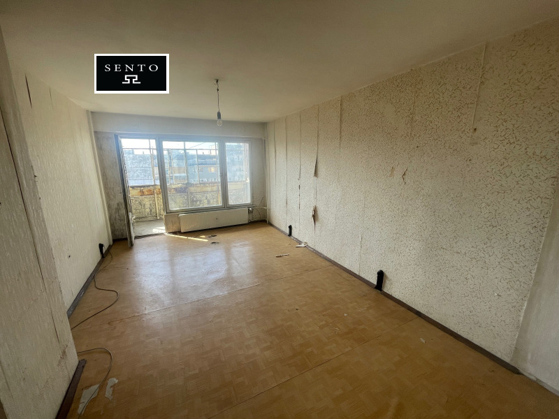 Продава 4-СТАЕН в град Русе, Възраждане - 112 кв.м / 120 000 € » 234 699.60 лв., СЕНТО