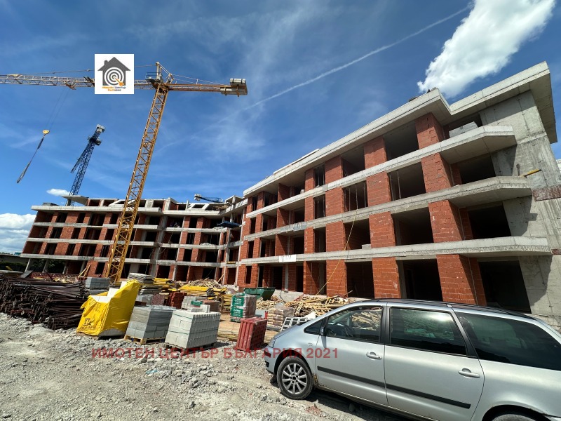 Myytävänä  1 makuuhuone Sofia , Slavija , 67 neliömetriä | 29406321 - kuva [2]