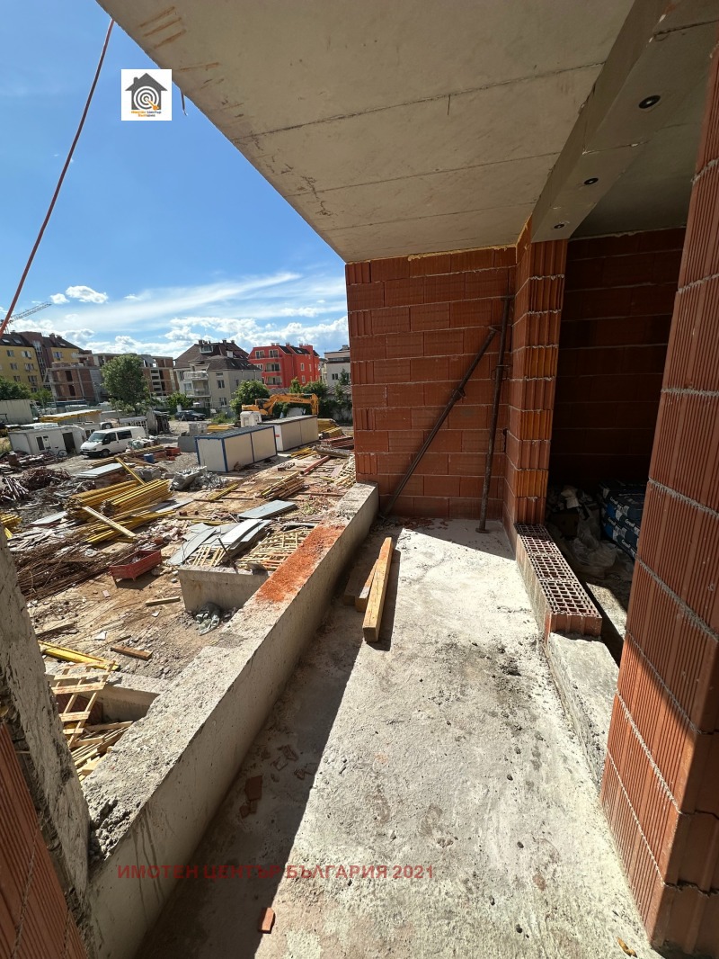 Myytävänä  1 makuuhuone Sofia , Slavija , 67 neliömetriä | 29406321 - kuva [8]