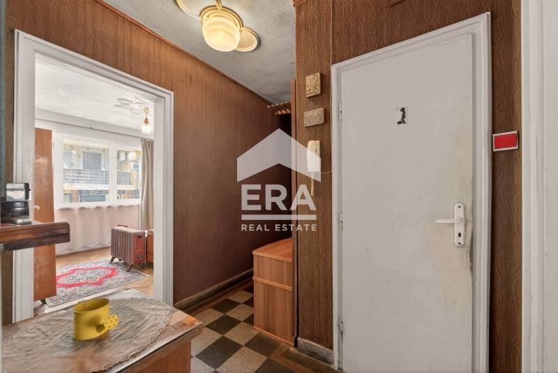 Продава 4-СТАЕН, гр. Варна, Гръцка махала, снимка 13 - Апартаменти - 54332596