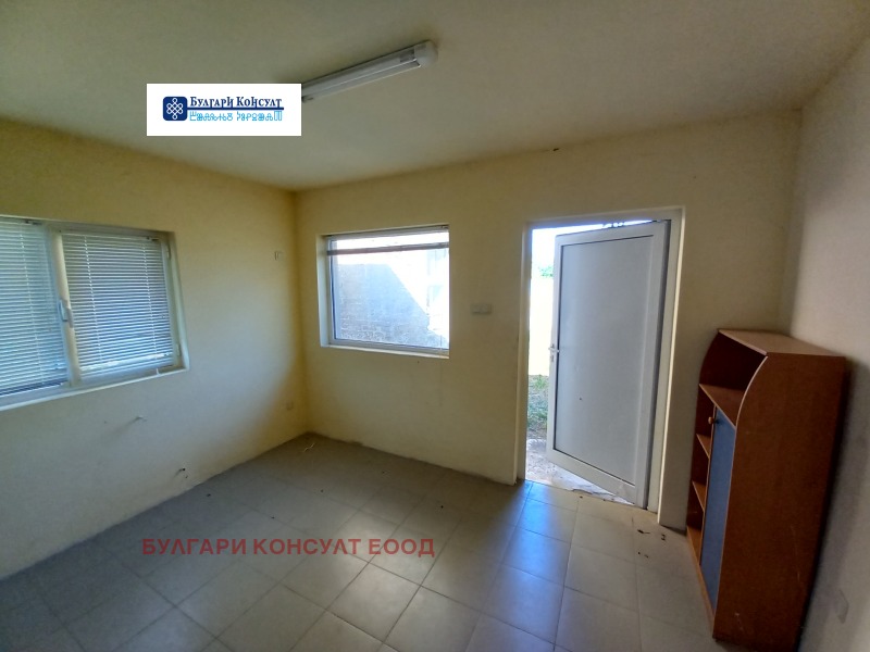 À vendre  Stockage Kyustendil , Promichlena zona - Sever , 274 m² | 71730246 - image [12]