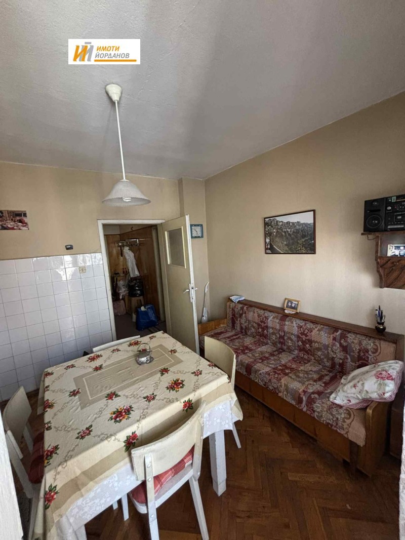 Продава  3-стаен град Велико Търново , Център , 100 кв.м | 57808428 - изображение [3]