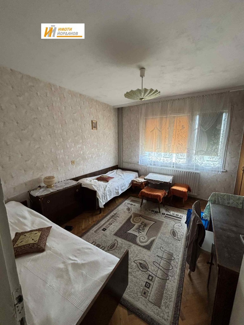 Продава  3-стаен град Велико Търново , Център , 100 кв.м | 57808428 - изображение [5]