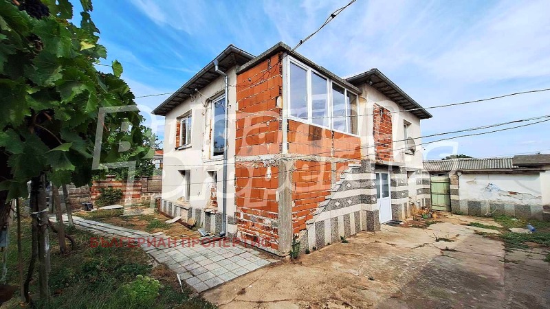 Продава КЪЩА, област Пловдив, с. Отец Кирилово • 105000 € • 76819717 — Holmes.bg