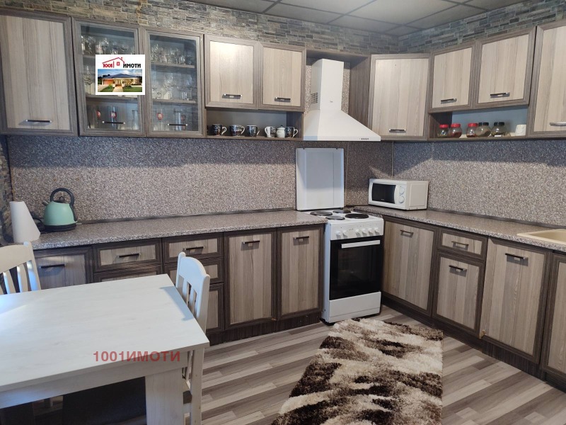 Продава КЪЩА, гр. Добрич, Център, снимка 4 - Къщи - 52147701