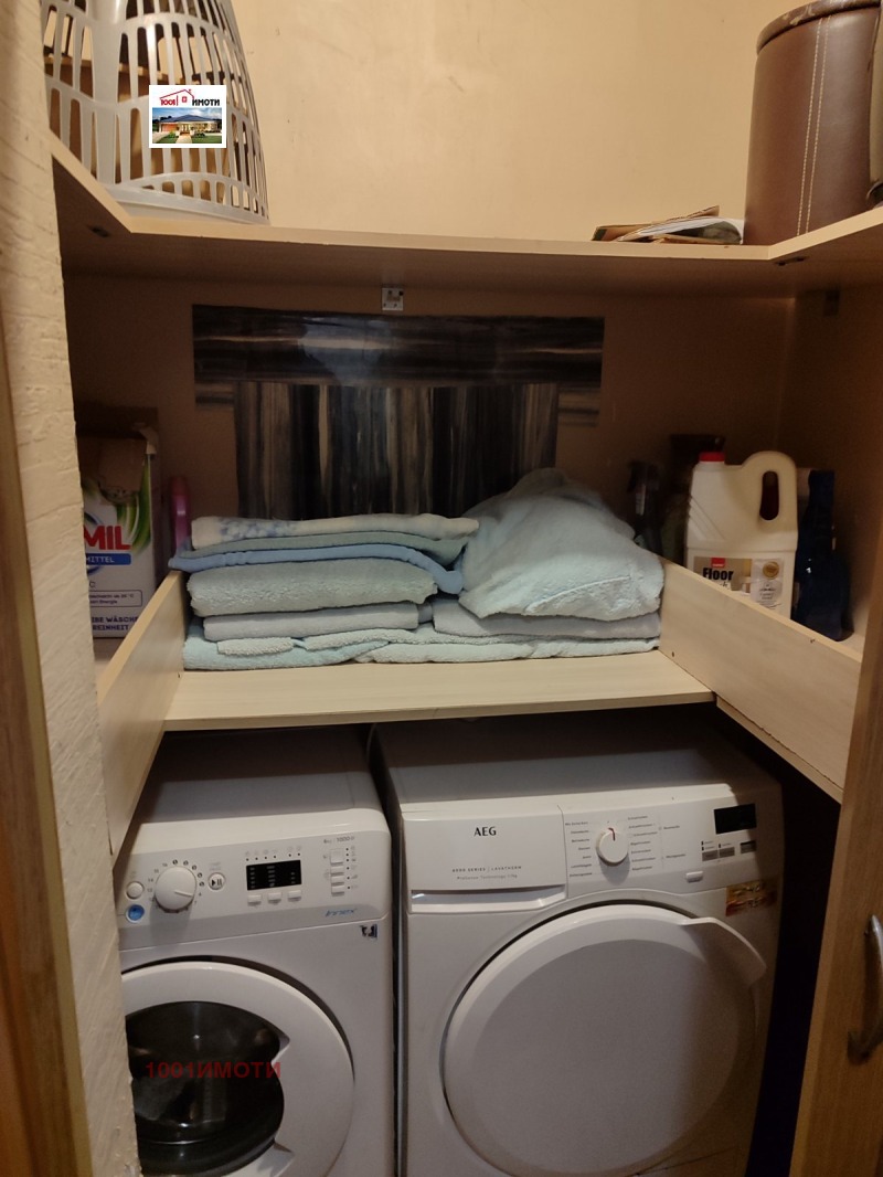 Продава КЪЩА, гр. Добрич, Център, снимка 3 - Къщи - 52147701