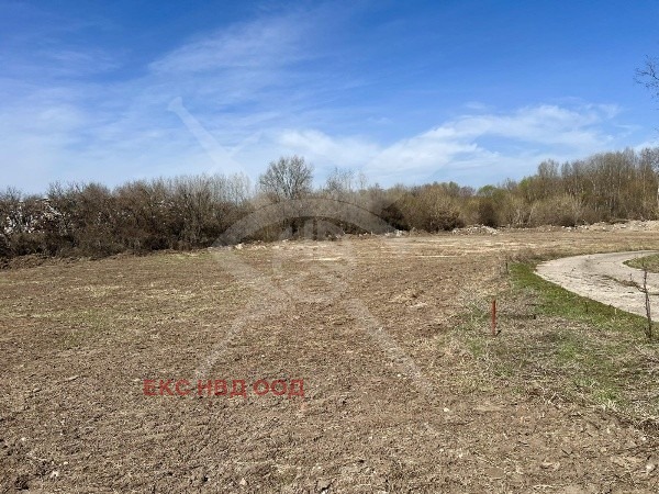 In vendita  Complotto regione Plovdiv , Parvomaj , 9536 mq | 66102302