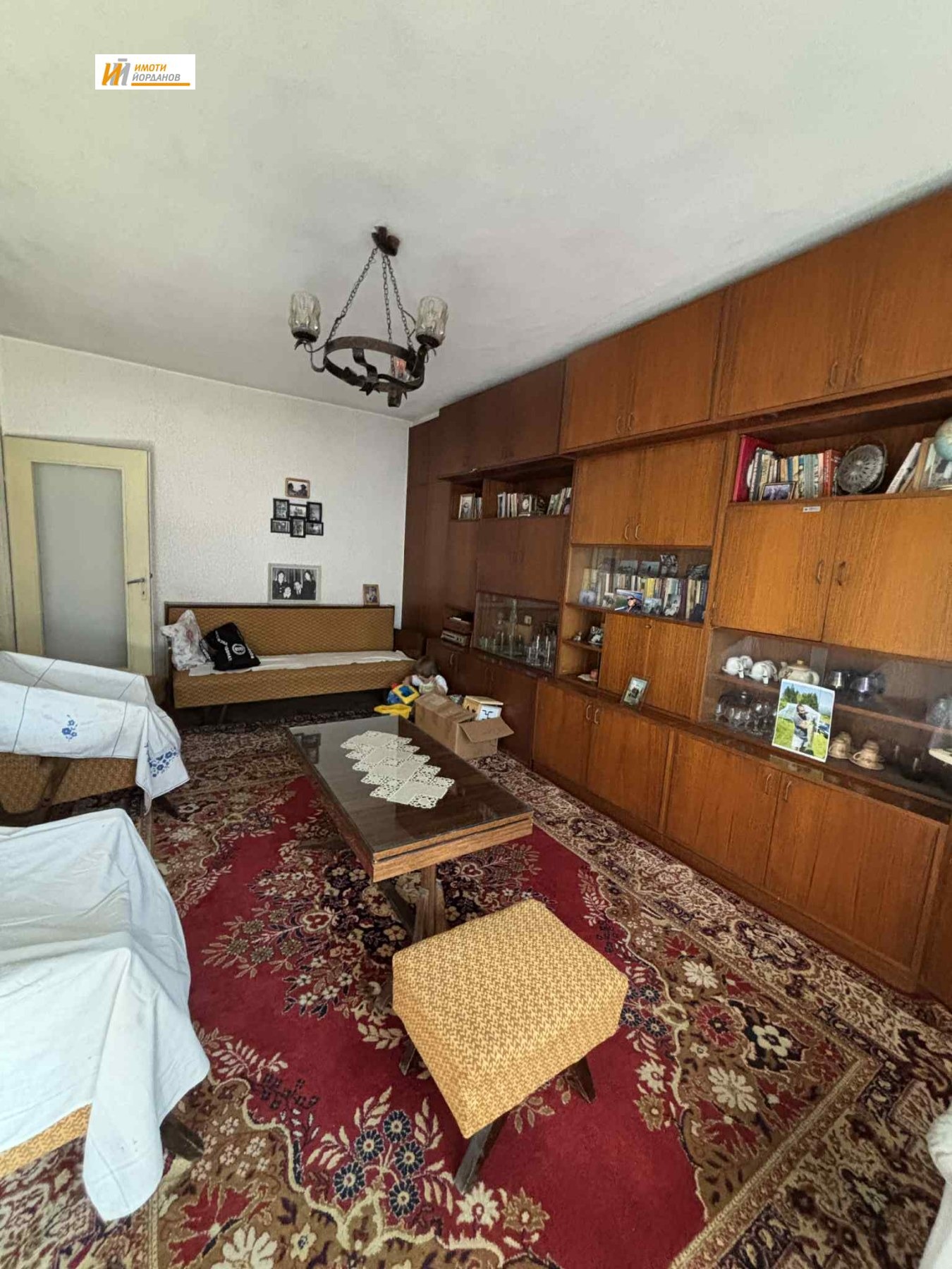 Продава 3-СТАЕН, гр. Велико Търново, Център, снимка 2 - Апартаменти - 53674969