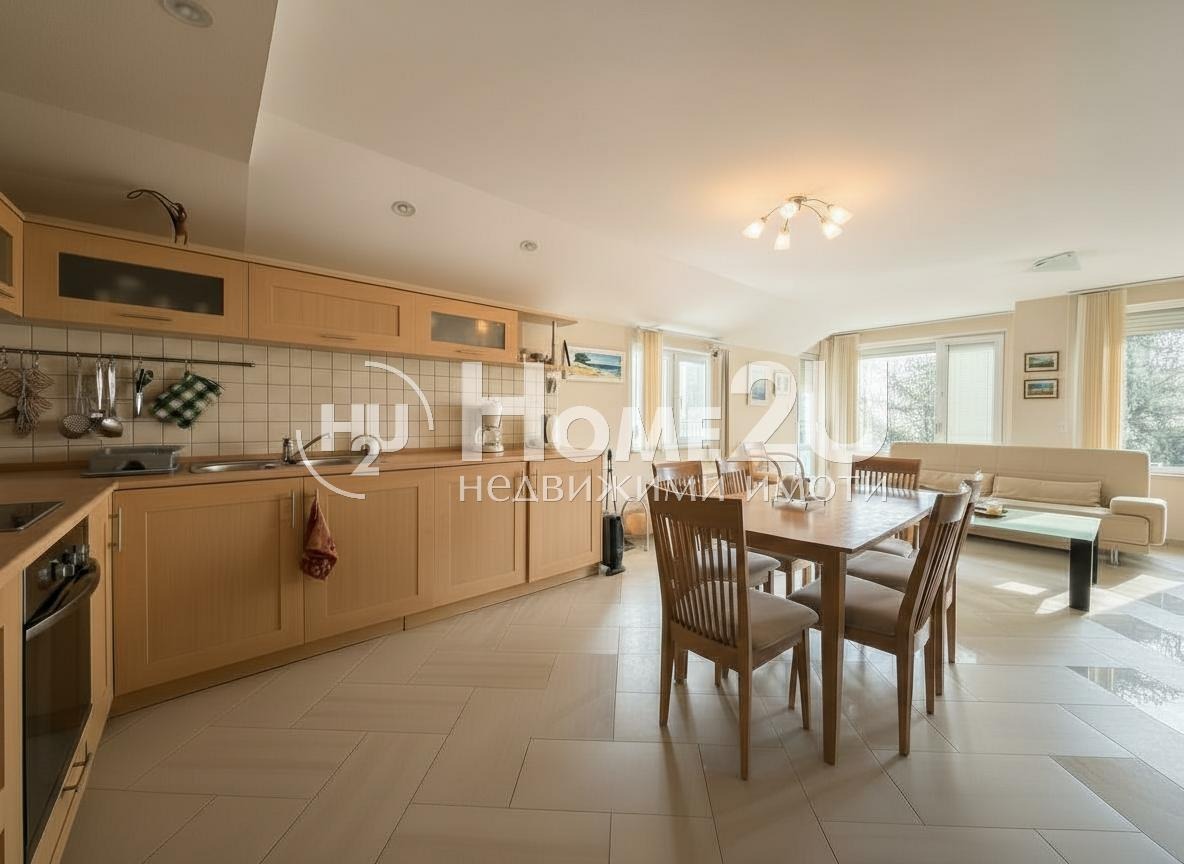 Продава 3-СТАЕН, гр. Варна, Бриз, снимка 5 - Апартаменти - 54119314