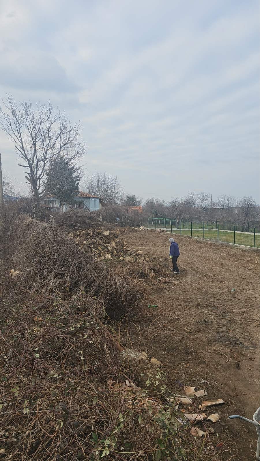 Продава ПАРЦЕЛ, гр. Лясковец, област Велико Търново, снимка 2 - Парцели - 56244241