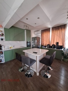 2 bedroom Yuzhen, Plovdiv 1