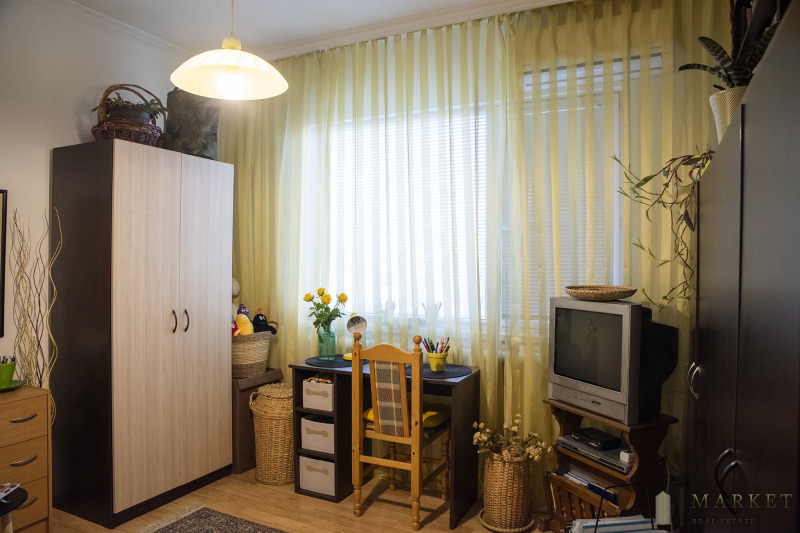 Продава  2-стаен град Пловдив , Тракия , 57 кв.м | 38889517 - изображение [6]