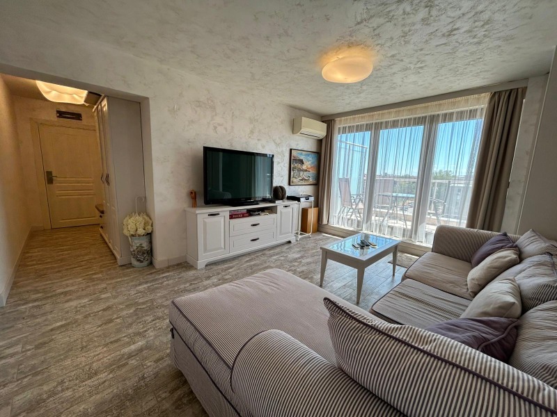 Na prodej  1 ložnice oblast Burgas , k.k. Slančev brjag , 114 m2 | 95076761 - obraz [3]