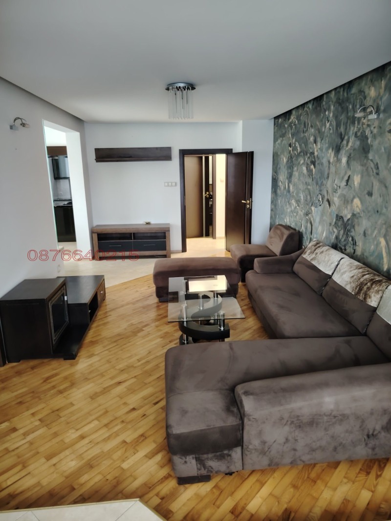 Продава 3-СТАЕН, гр. София, Банишора, снимка 3 - Апартаменти - 53576071