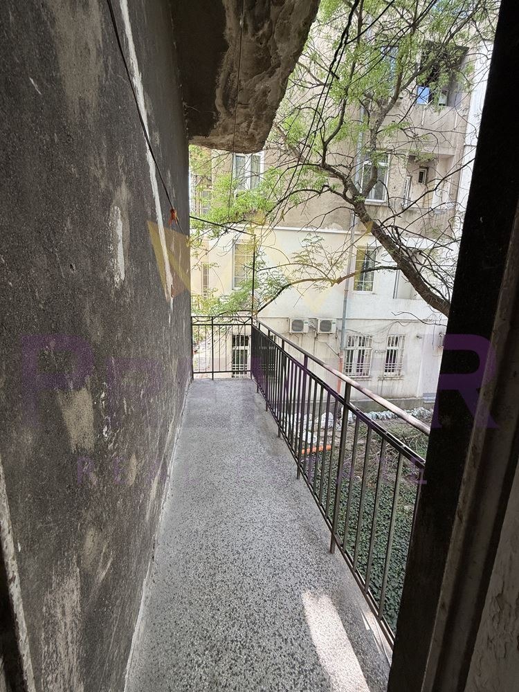 Na sprzedaż  3+ sypialni Sofia , Centar , 191 mkw | 40023637 - obraz [12]