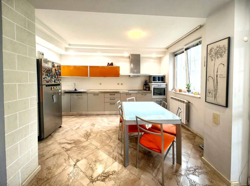 Til salg  Hus Plovdiv , Ostromila , 166 kvm | 33958090 - billede [5]