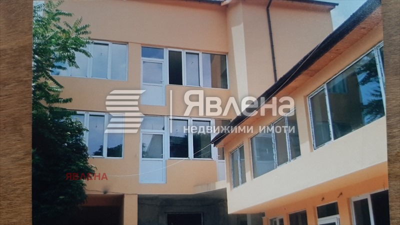 Продава КЪЩА, град София, Център • 2100000 € / 4107243.00 лв. • 21360078 1