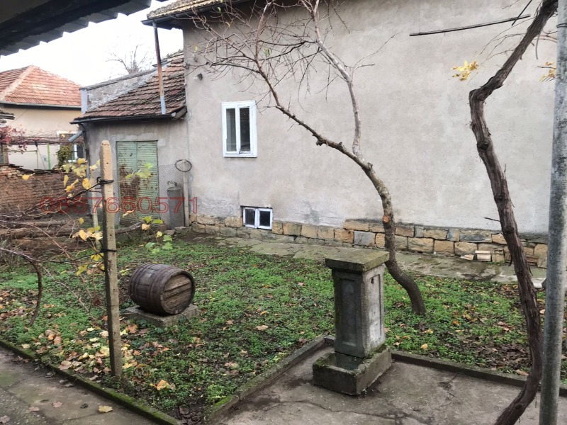 Продава КЪЩА, с. Драгомирово, област Велико Търново, снимка 12 - Къщи - 52785925