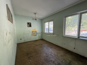 2 Schlafzimmer Juschen, Plowdiw