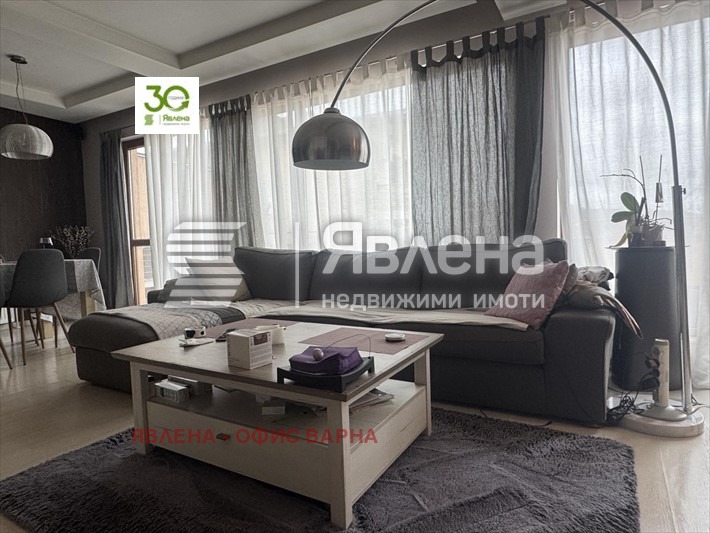 Продава КЪЩА, гр. Варна, Изгрев