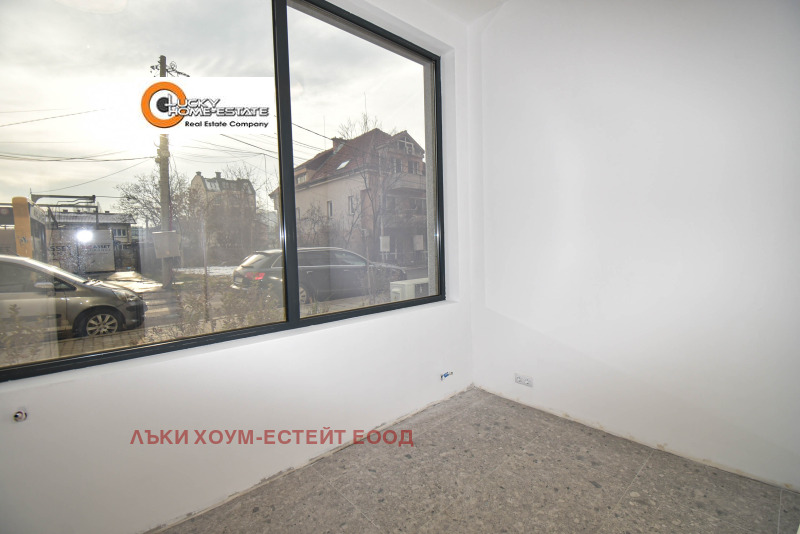 Продава  Магазин град София , Надежда 3 , 143 кв.м | 79781514 - изображение [5]