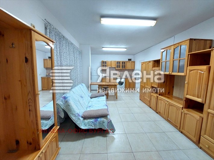 Продава МАГАЗИН, гр. Бургас, Лазур