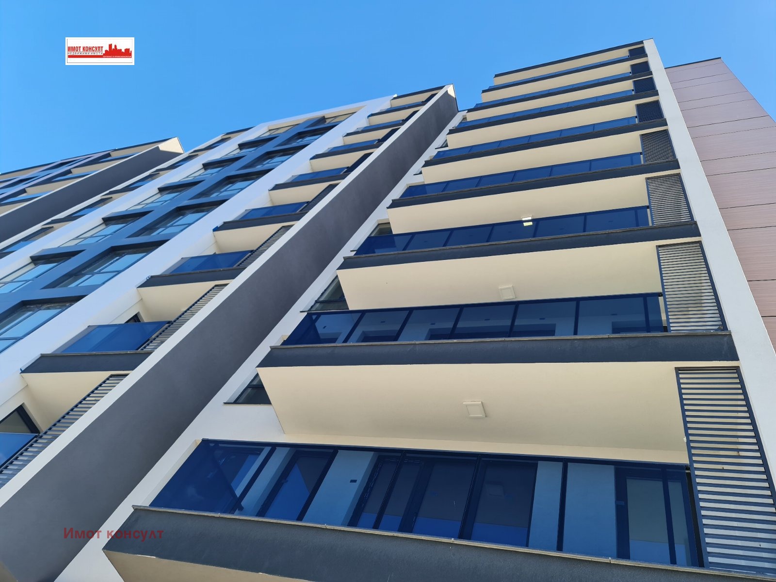 Продава 3-СТАЕН, гр. Пловдив, Христо Смирненски, снимка 2 - Апартаменти - 40158294