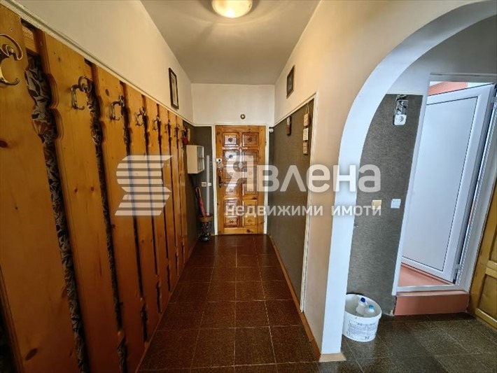 Продава  2-стаен град Благоевград , Еленово 2 , 63 кв.м | 49212375 - изображение [5]