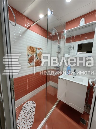 Продава  2-стаен град Благоевград , Еленово 2 , 63 кв.м | 49212375 - изображение [7]
