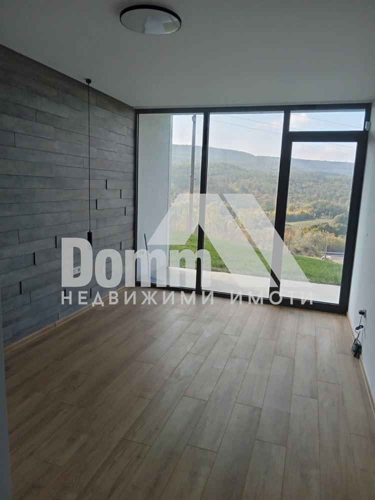 Продава КЪЩА, с. Оброчище, област Добрич, снимка 4 - Къщи - 52130274