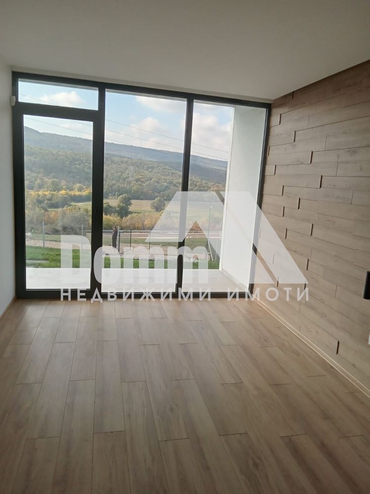 Продава КЪЩА, с. Оброчище, област Добрич, снимка 5 - Къщи - 52130274