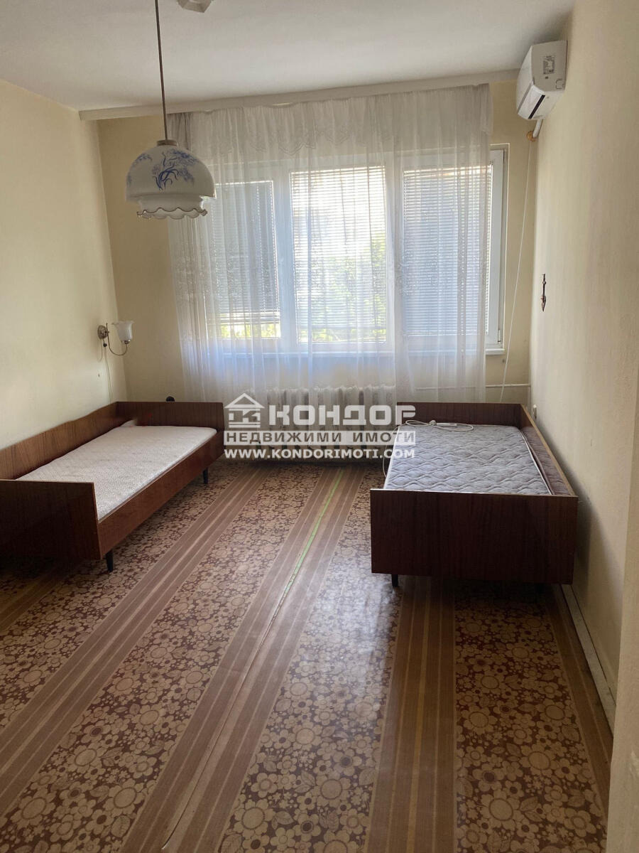 Продава ЕТАЖ ОТ КЪЩА, гр. Пловдив, Център, снимка 4 - Етаж от къща - 54120131