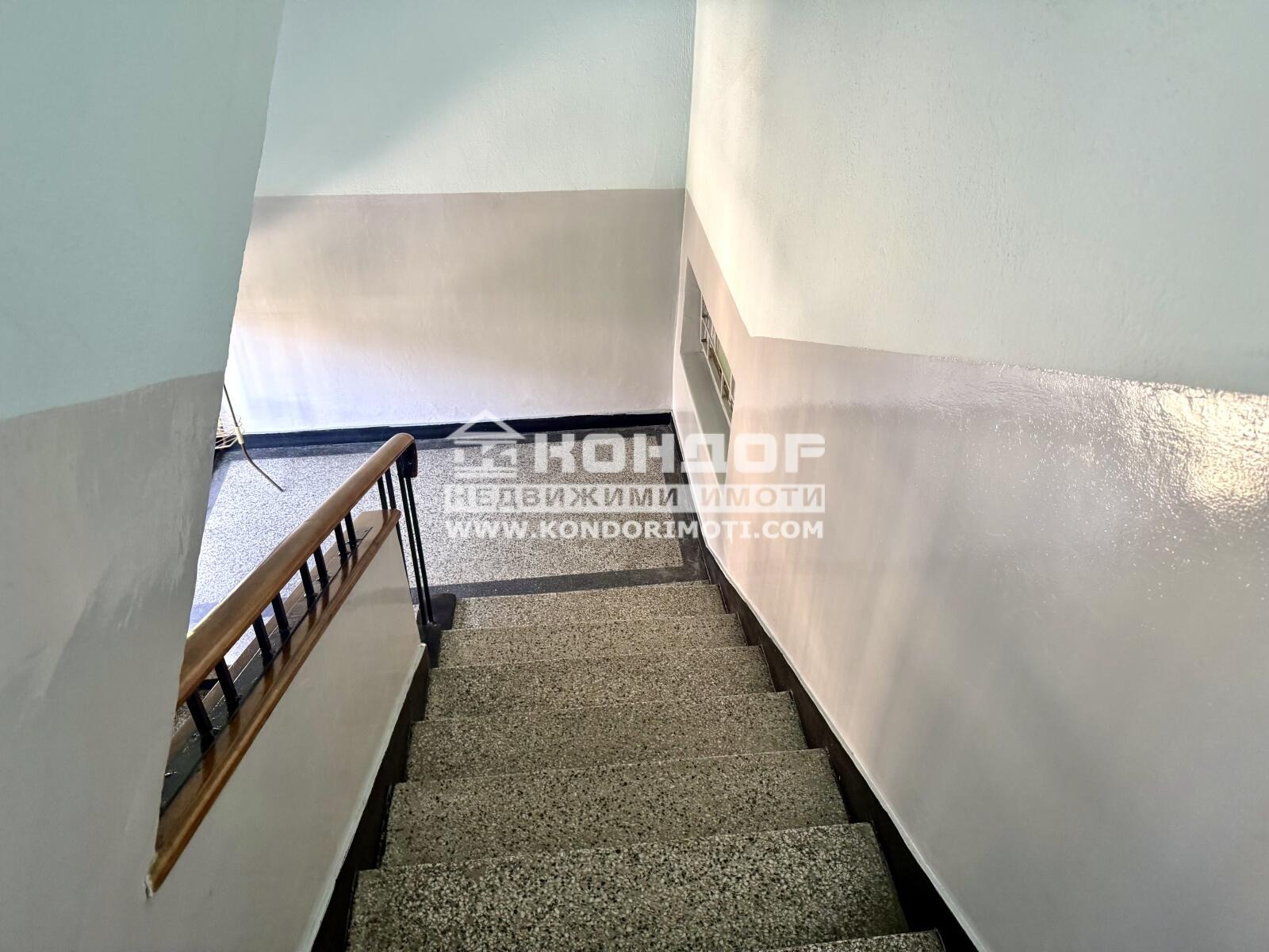 Продава ЕТАЖ ОТ КЪЩА, гр. Пловдив, Център, снимка 12 - Етаж от къща - 54120131