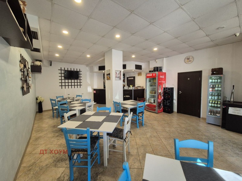 Продава ЗАВЕДЕНИЕ в град Русе, Широк център - 192 кв.м / 119 900 € » 234 504.02 лв., ДТ ХОУМ
