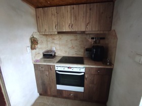 Hus Parvomajtsi, region Veliko Tarnovo 12