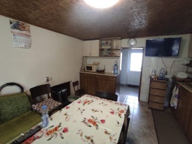 Hus Parvomajtsi, region Veliko Tarnovo 10