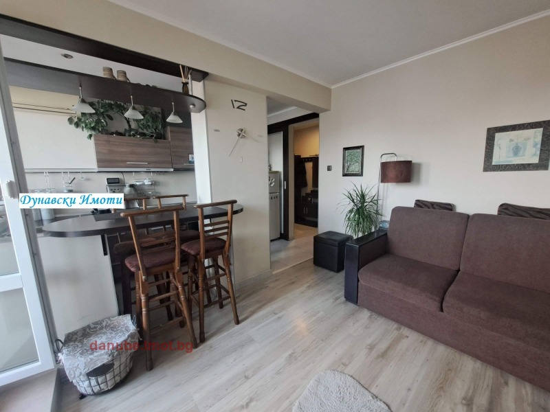 Na prodej  1 ložnice Ruse , Centar , 61 m2 | 56630271