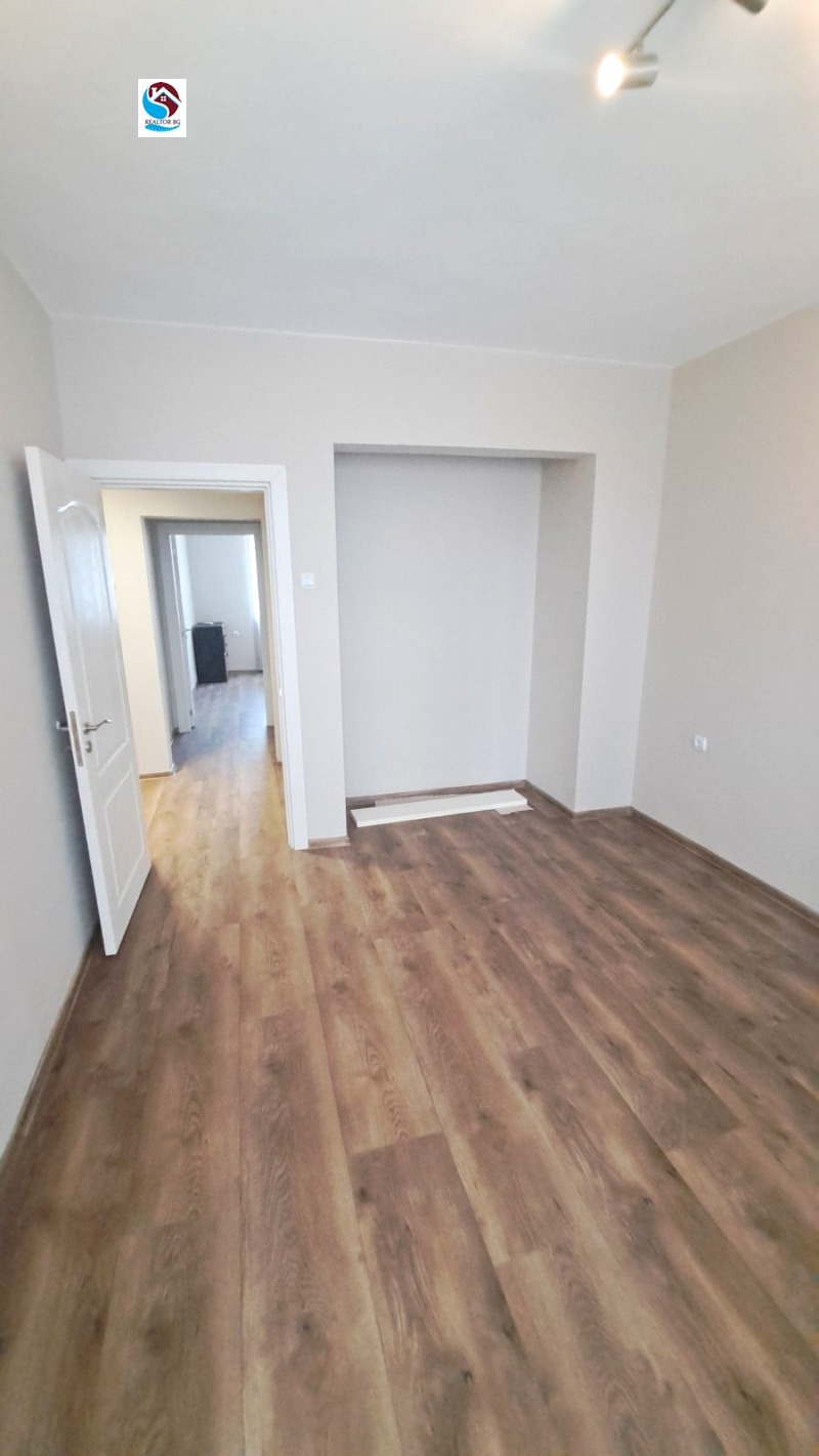 Till salu  2 sovrum Varna , Kolhozen pazar , 80 kvm | 48250949 - bild [10]