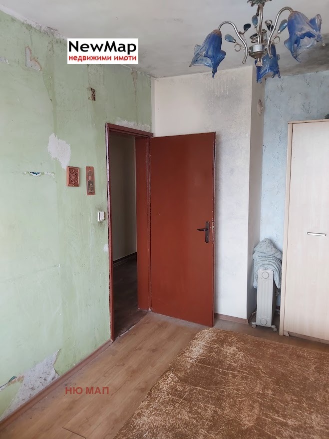 Te koop  2 slaapkamers Pleven , 9-ti kvartal , 89 m² | 63843429 - afbeelding [9]