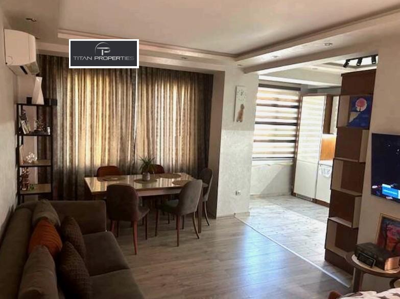 Продава МНОГОСТАЕН, гр. Бургас, Център, снимка 2 - Апартаменти - 53691492