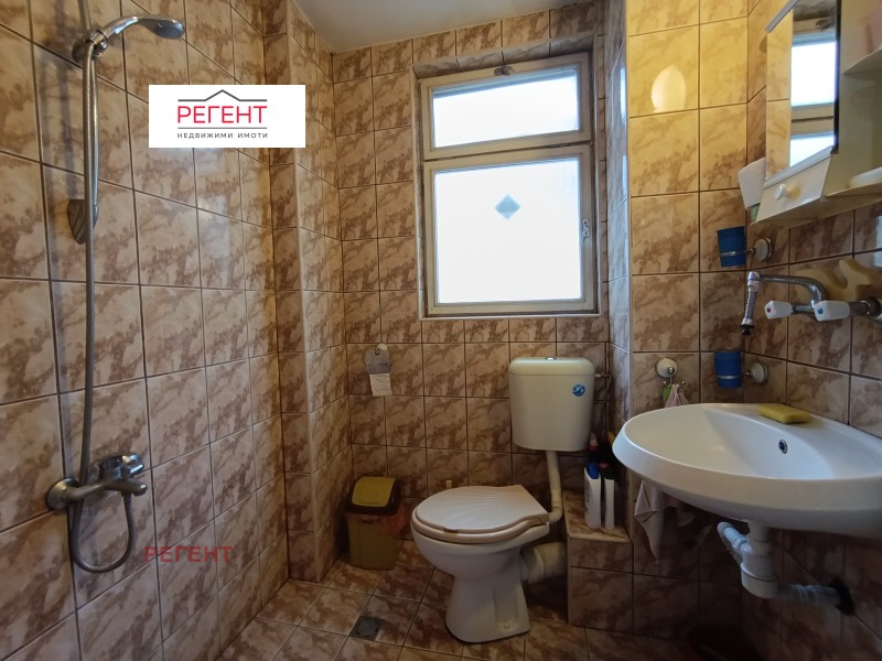 Продава КЪЩА, с. Жълтеш, област Габрово, снимка 12 - Къщи - 51501221