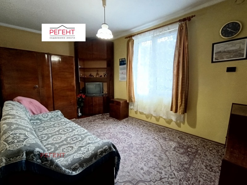 Продава КЪЩА, с. Жълтеш, област Габрово, снимка 9 - Къщи - 51501221