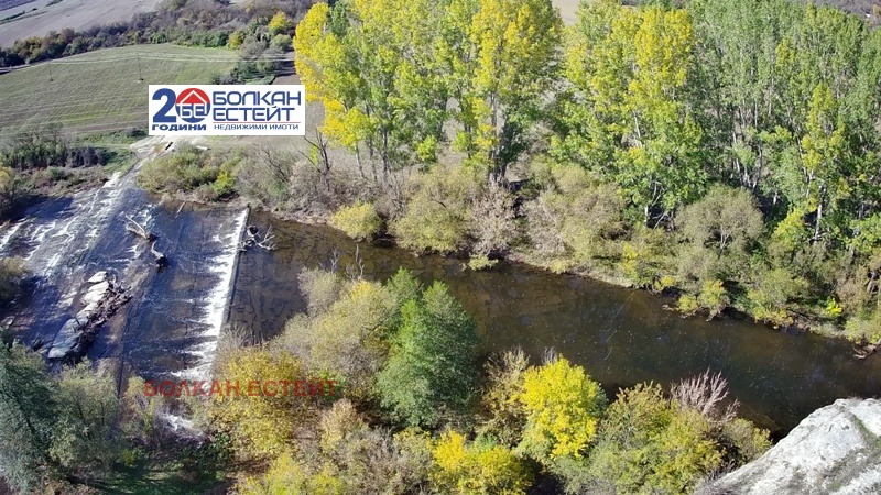 Продава ПАРЦЕЛ, с. Леденик, област Велико Търново, снимка 8 - Парцели - 52246241